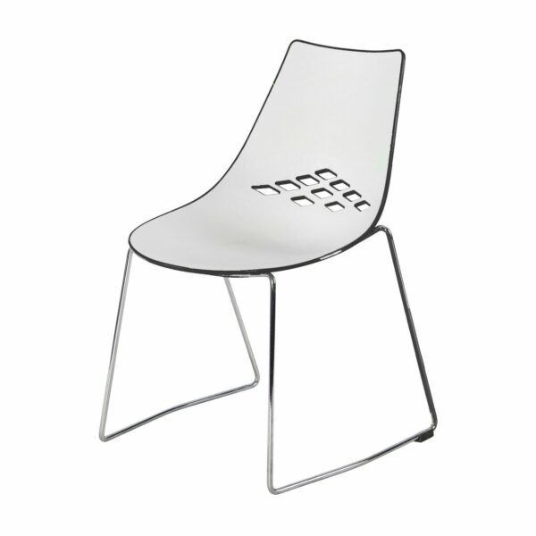black jam chair